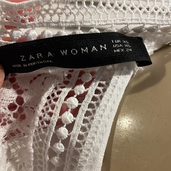 Zara Lace Panel Peplum High Neck Short Sleeve Blouse Size XS - Picture 9 of 9